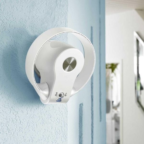 Quạt treo tường không cánh